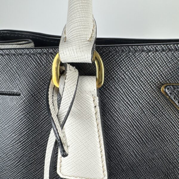 2026-01-05 16.01.01 Prada Galleria Large Black White Saffiano Leather Tote Gold Hardware