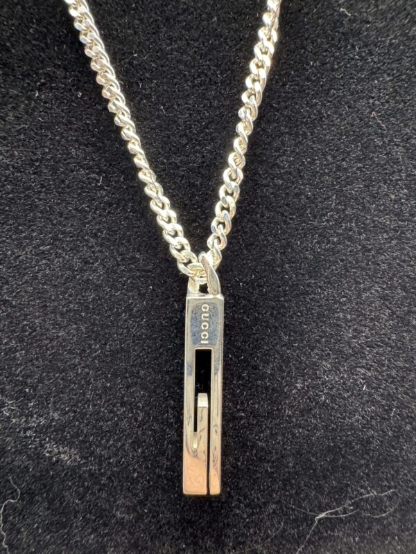 2026-01-08 14.46.07 Gucci Cutout G Bar Pendant Necklace 925 Sterling Silver with Box and Pouch