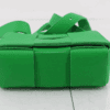 Bottega Veneta Kelly Green Crossbody Bag Cassette Mini Interecciato Leather
