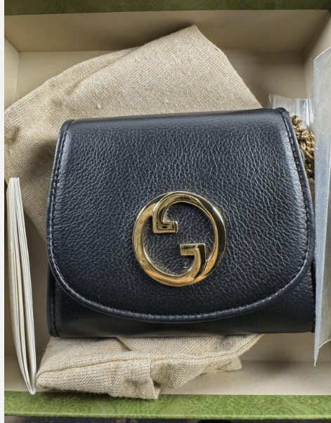 Screenshot 2026-08-07 172740 Gucci Blondie Medium Chain Wallet Black Calfskin GG Chain Crossbody New Box