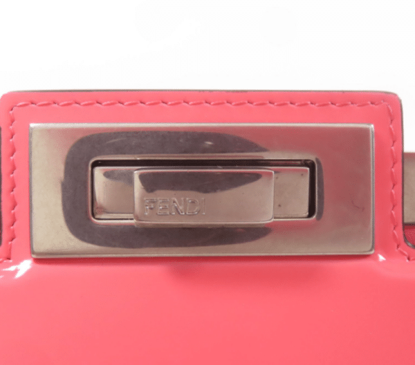 Screenshot 2026-02-03 143055 Fendi Peekaboo Cut Medium Pink Brushed Leather Shoulder Bag Silver O’Lock Chain 8BN340