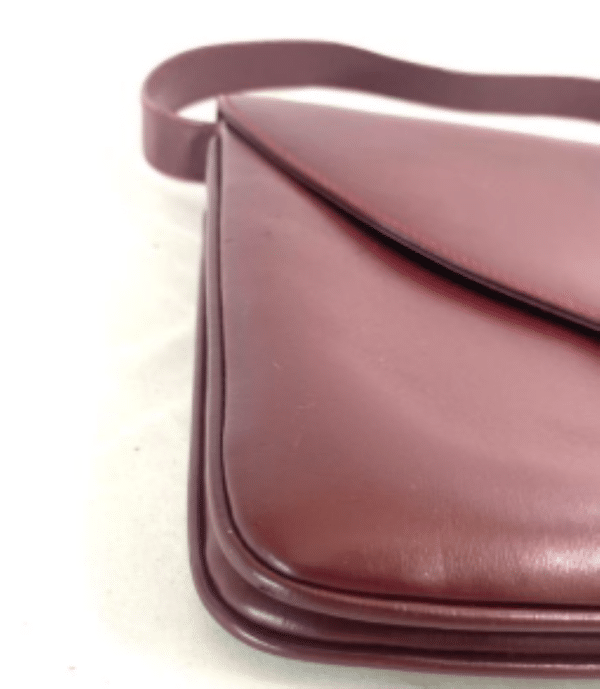 Vintage Gucci Burgundy Leather Equestrian Stirrup Clasp Shoulder Bag