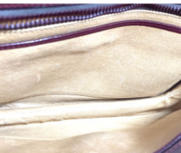 Screenshot 2026-02-06 083357 Vintage Gucci Burgundy Leather Equestrian Stirrup Clasp Shoulder Bag