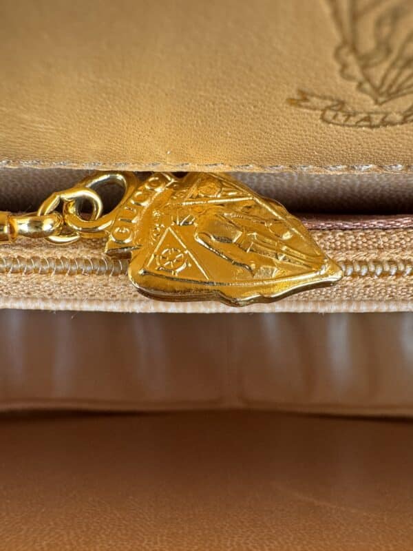 2026-05-12 17.52.14 Vintage Gucci Micro GG Saddle Shoulder Bag Brown Tan Leather Gold Hardware