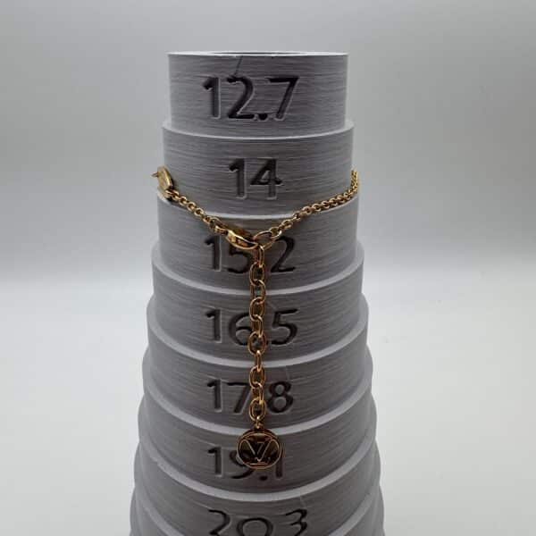 2026-06-12 15.58.39 Louis Vuitton Logomania M68077 Monogram Flower Charm Bracelet