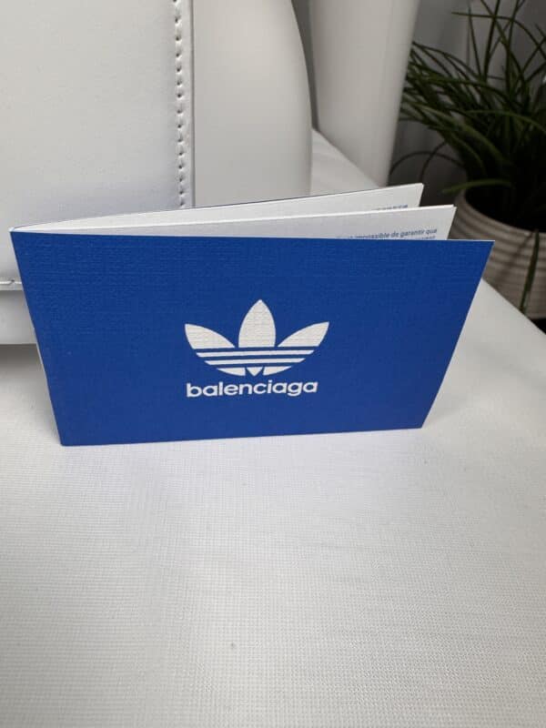IMG_6650 Balenciaga x adidas Hourglass Chain Wallet White Leather Limited Edition