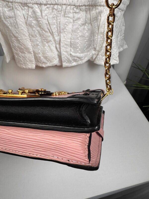 p1-179.jpg Louis Vuitton M53191 Epi Trunk Clutch Rose Ballerine Pink Black Crossbody Bag
