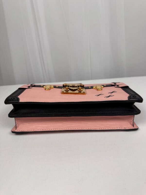 p1-182.jpg Louis Vuitton M53191 Epi Trunk Clutch Rose Ballerine Pink Black Crossbody Bag