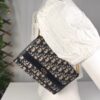 p1-334.jpg Vintage Christian Dior Oblique Trotter Chain Shoulder Bag Navy Beige
