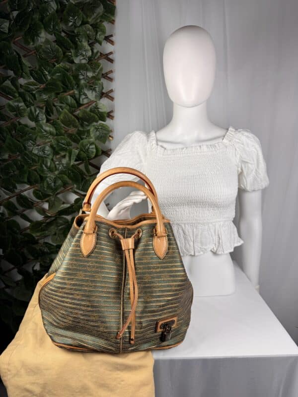 IMG_7782 Louis Vuitton Grand Sac Noé M40563 Monogram Rayures Bag