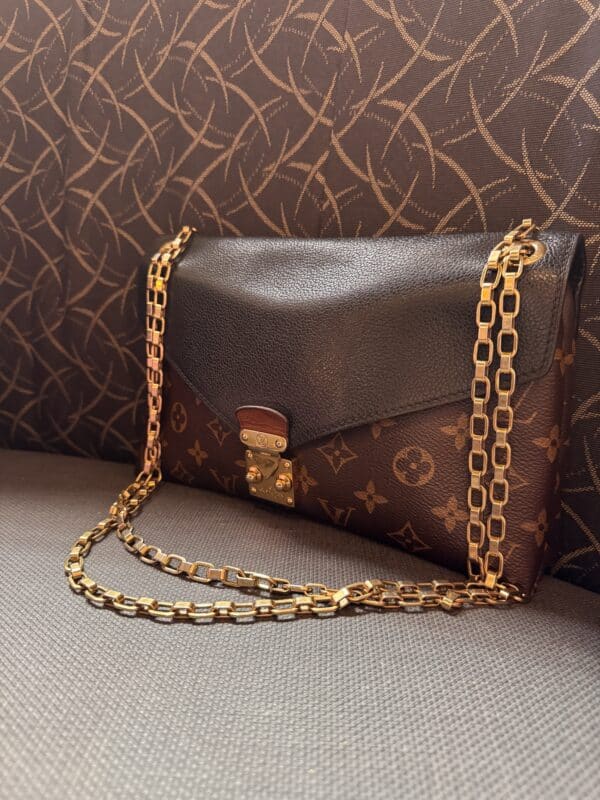 IMG_8084 Louis Vuitton Pallas Chain M41223 Monogram Noir Black Leather Shoulder Bag