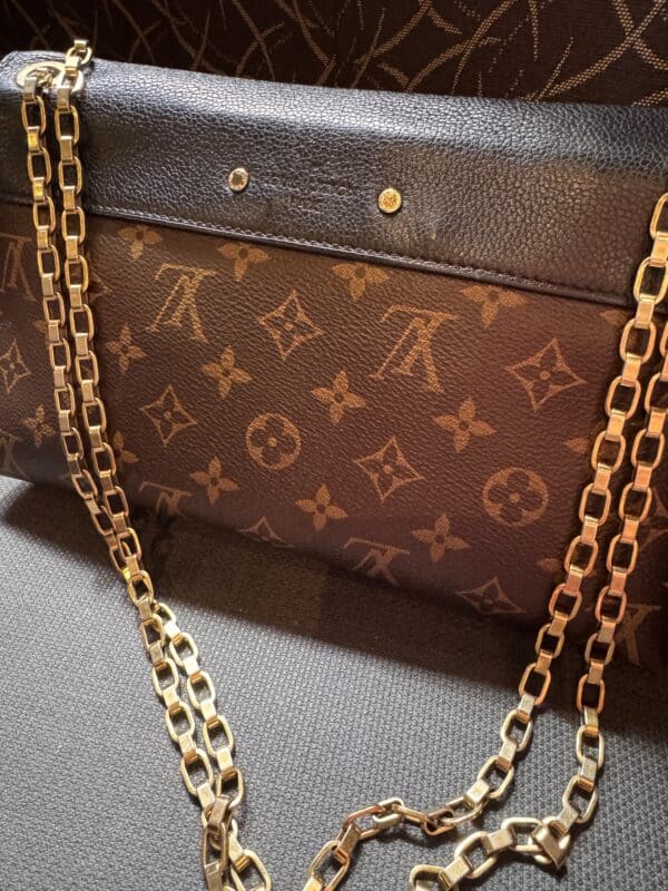 IMG_8085 Louis Vuitton Pallas Chain M41223 Monogram Noir Black Leather Shoulder Bag