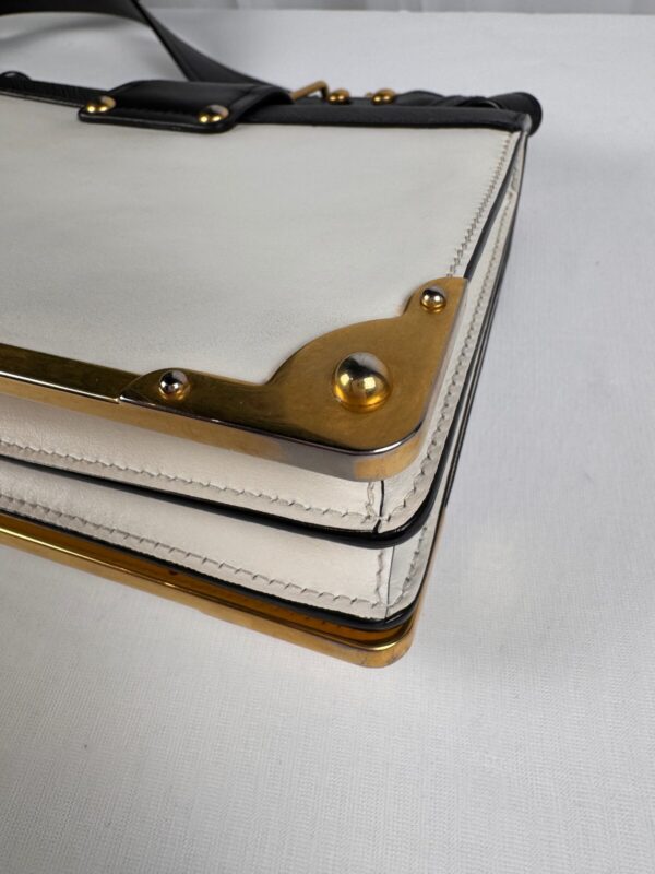 p1-104.jpg Prada Cahier White and Black Leather Crossbody Bag 1BD045