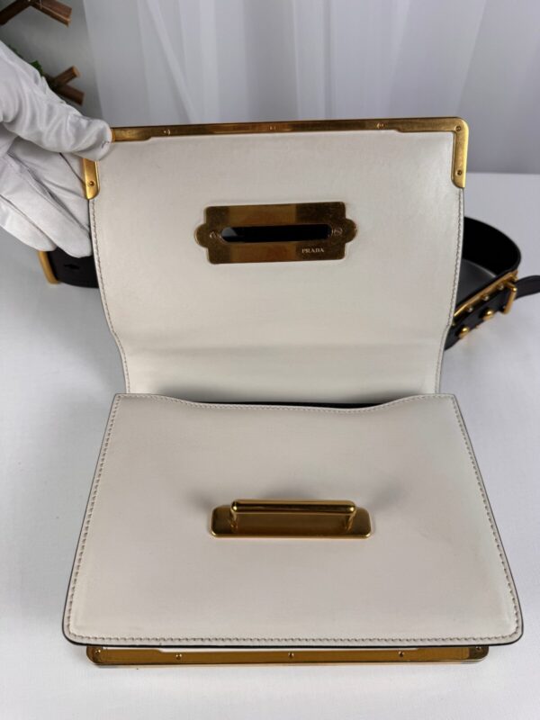 p1-108.jpg Prada Cahier White and Black Leather Crossbody Bag 1BD045