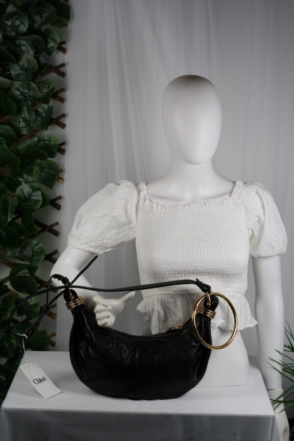 p1-182.jpg Chloé Small Bracelet Hobo Bag Black Grained Calfskin Gold-Tone Hardware