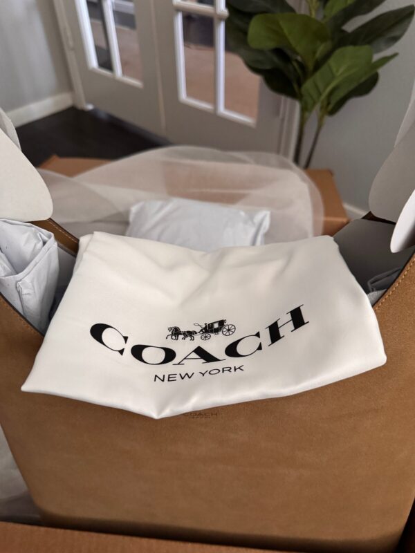 Coach Brooklyn Shoulder Bag 39 Sand Suede Large Hobo Tote NWT