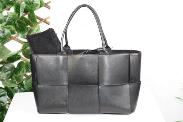 p1-242.jpg Bottega Veneta Arco 48 Black Maxi Intrecciato Leather Large Tote
