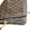 p1-297.jpg Louis Vuitton Pochette Métis MM Monogram Canvas M40780 Crossbody Bag