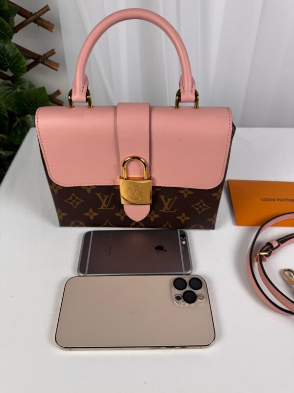 p1-36.jpg Louis Vuitton Locky BB M44080 Rose Poudre Monogram Crossbody Bag