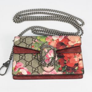 p1-83.jpg Gucci Dionysus Blooms Super Mini GG Supreme Chain Bag 476432