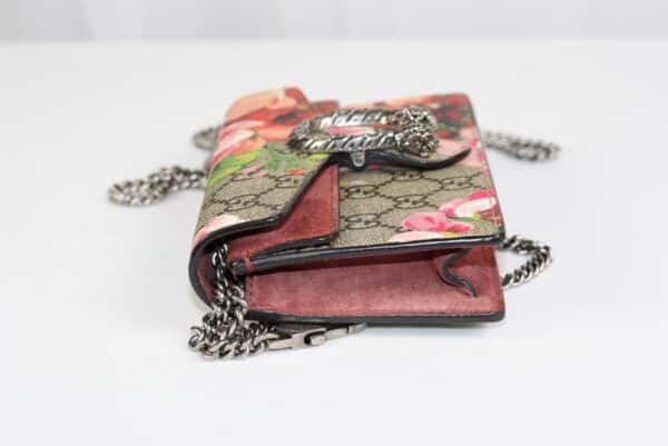 p1-91.jpg Gucci Dionysus Blooms Super Mini GG Supreme Chain Bag 476432