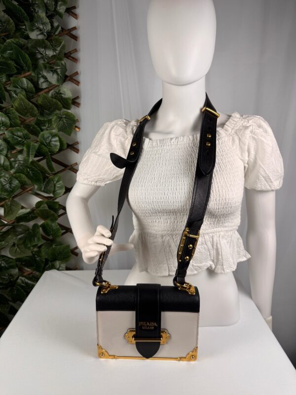 p1-97.jpg Prada Cahier White and Black Leather Crossbody Bag 1BD045