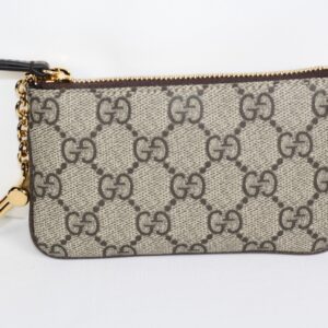Gucci GG Supreme Monogram Canvas Zip Key Pouch with Gold-Tone Clip new w/box