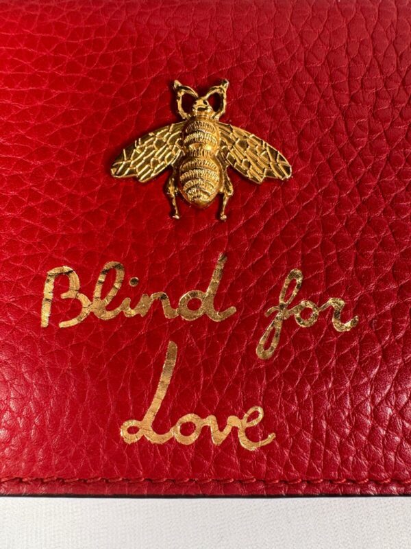 p1-3.jpg Gucci Animalier “Blind for Love” Bee Red Leather Compact Wallet