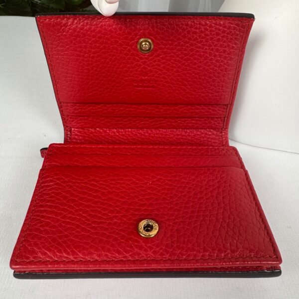p1-8.jpg Gucci Animalier “Blind for Love” Bee Red Leather Compact Wallet